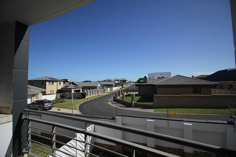 3 Bedroom Property for Sale in Reebok Western Cape